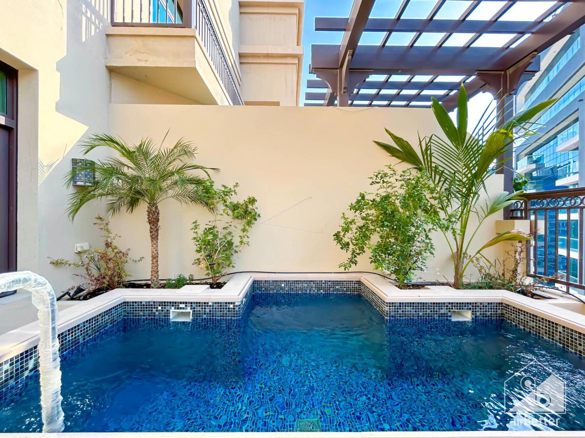 Luxurious Penthouse On The Palm With Private Pool